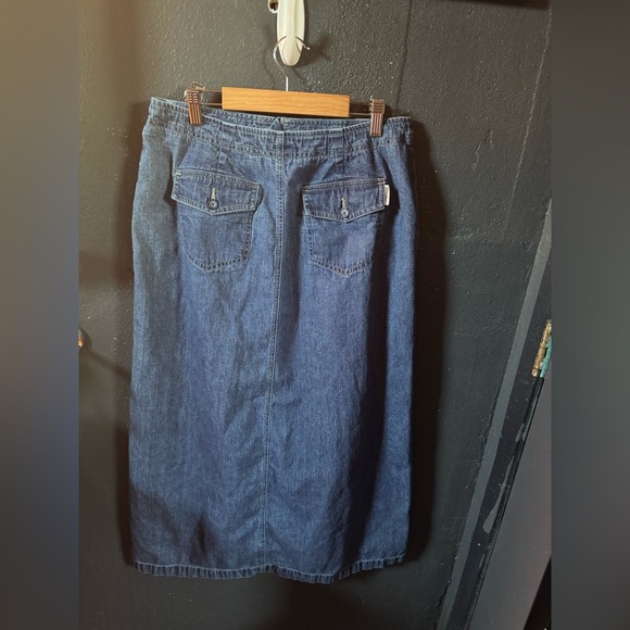 Women’s Eddie Bauer Dark Blue Denim Maxi Skirt with Slit - Picture 6 of 6